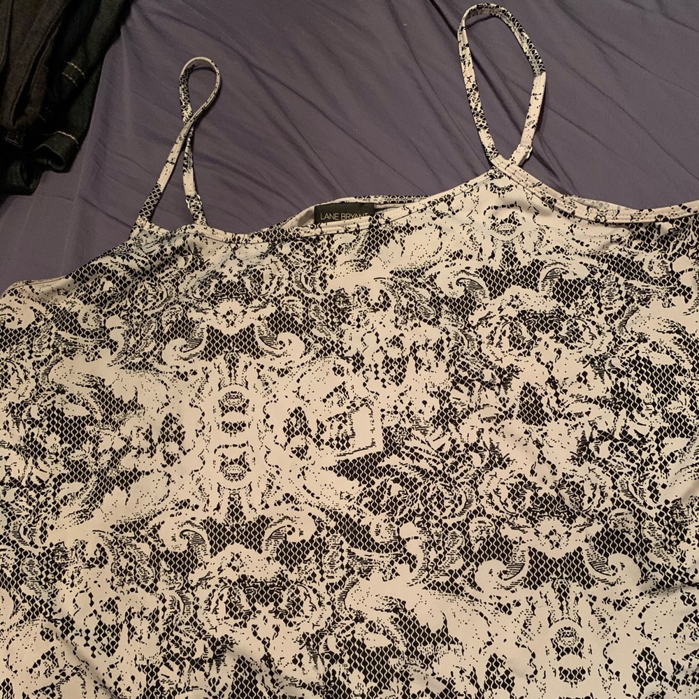 Plus size Lane Bryant tank top. Size 26/28
